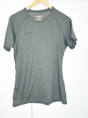 Mammut Polartec Raglan Performance Hiking T-Shirt Large gray athletic active